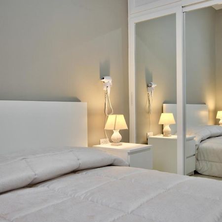 Azure Haven - Gzira Apartments And Penthouse By Shortletsmalta Dış mekan fotoğraf