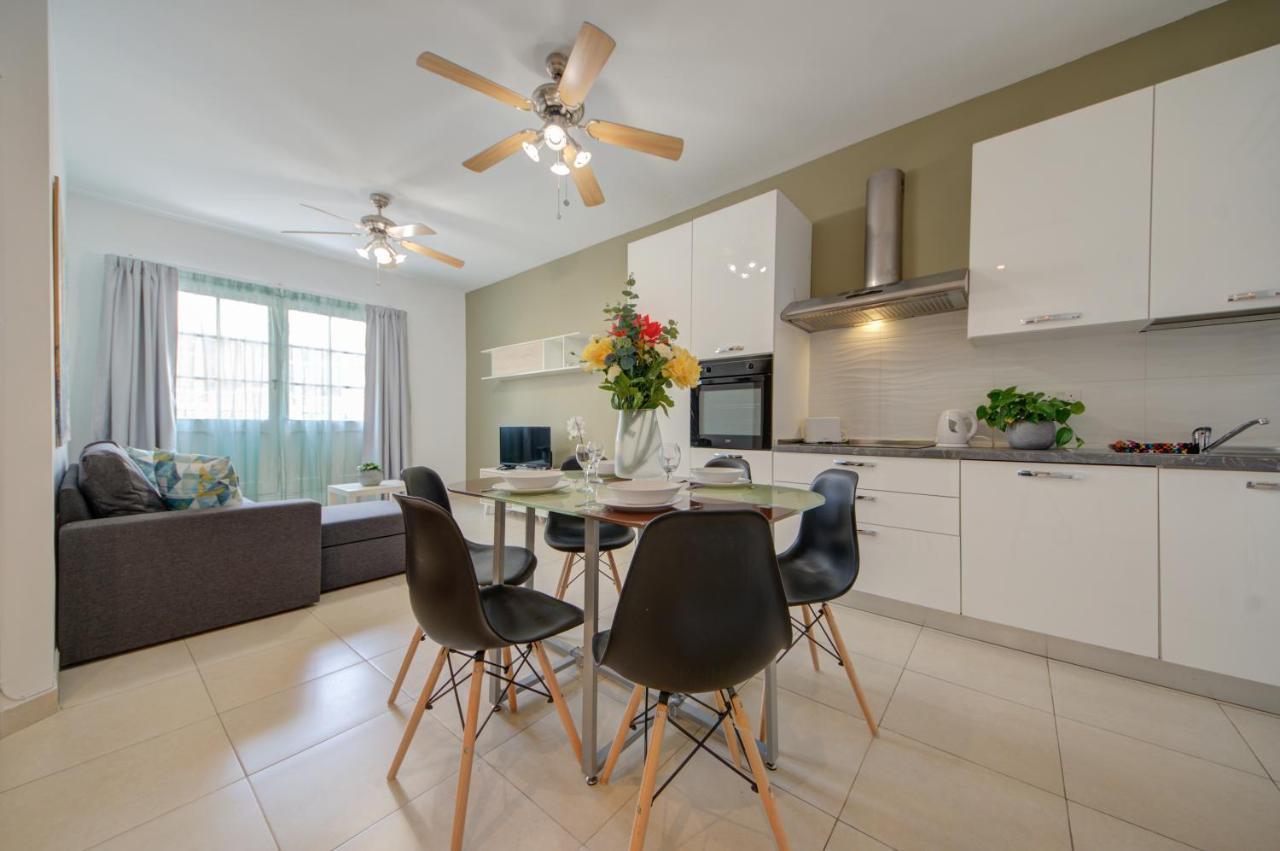 Azure Haven - Gzira Apartments And Penthouse By Shortletsmalta Dış mekan fotoğraf
