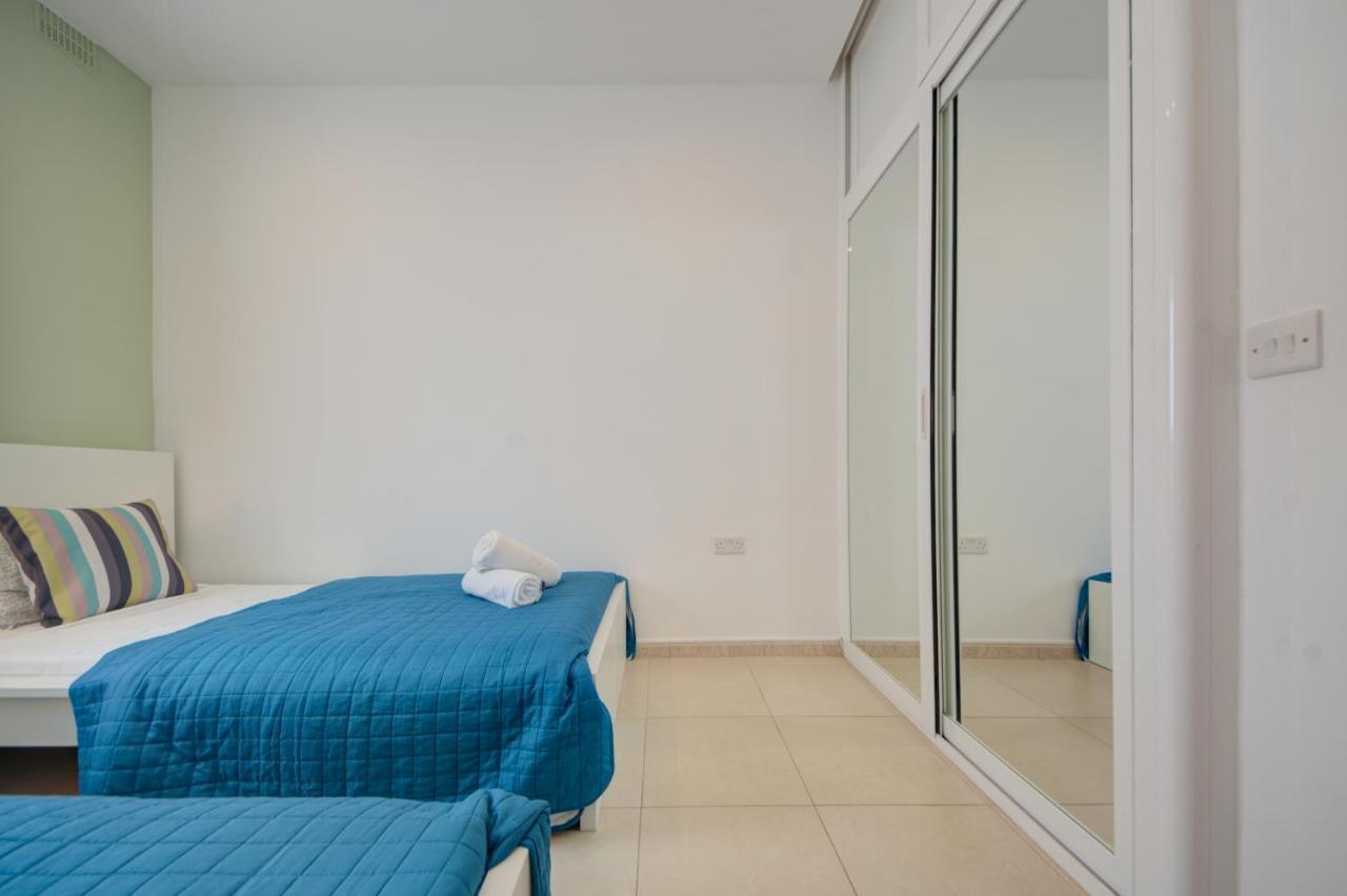 Azure Haven - Gzira Apartments And Penthouse By Shortletsmalta Dış mekan fotoğraf