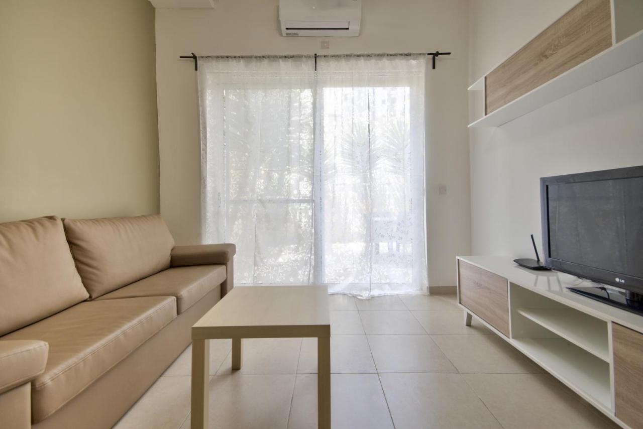 Azure Haven - Gzira Apartments And Penthouse By Shortletsmalta Dış mekan fotoğraf